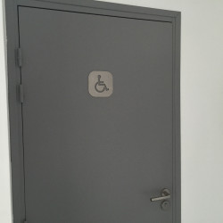 Türschild für Behinderte